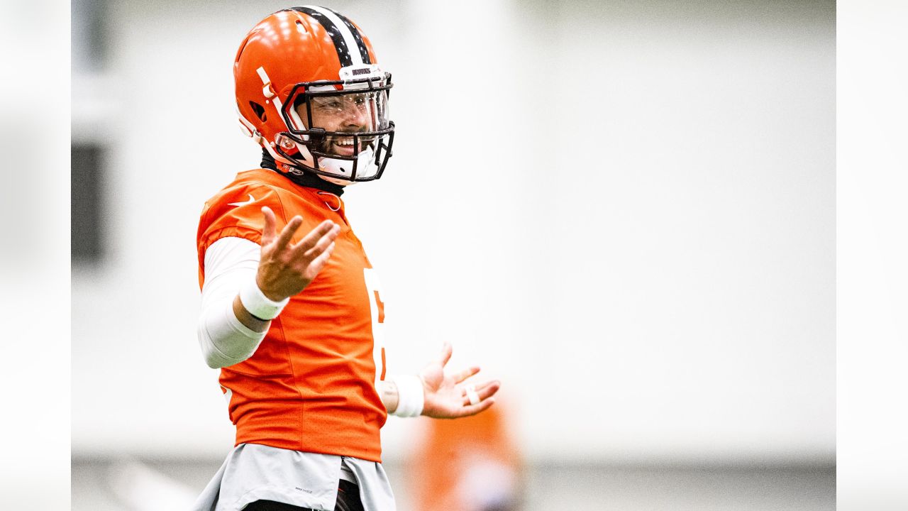 Even Browns' Myles Garrett was in awe of Lamar Jackson's TD pass: 'I  appreciate greatness'