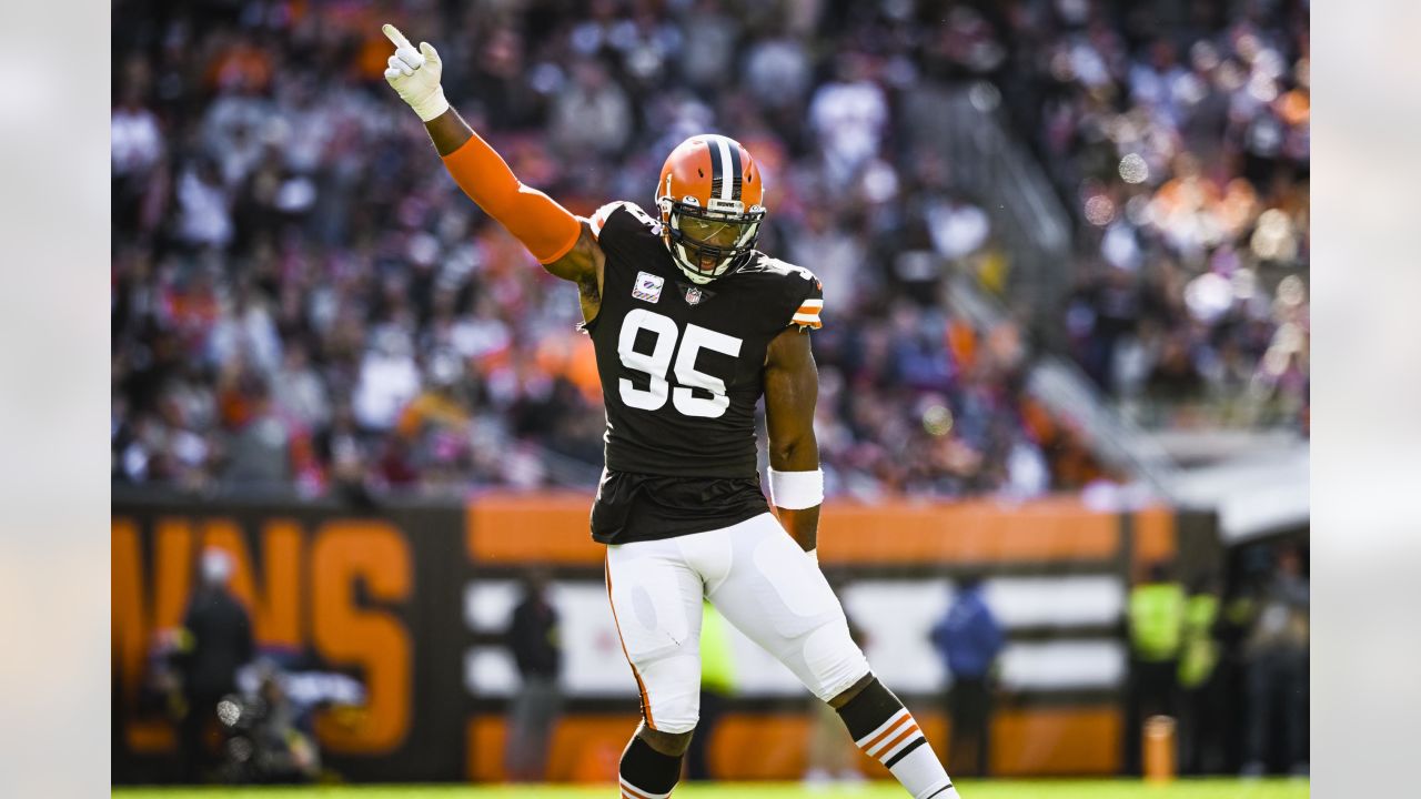 Cleveland Browns defensive end Myles Garrett walks off the field after  drills at the NFL football team's practice facility Wednesday, June 7,  2023, in Berea, Ohio. (AP Photo/Ron Schwane Stock Photo - Alamy