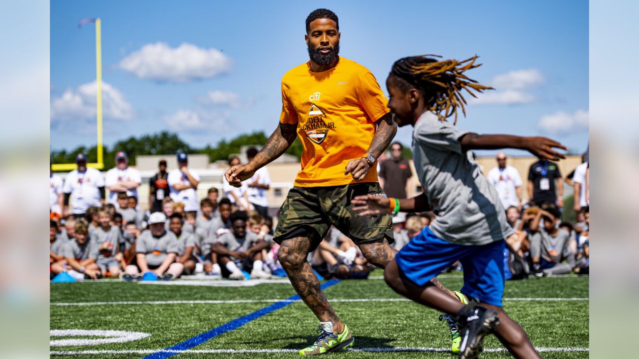 Ravens' Odell Beckham Jr. at youth football camp