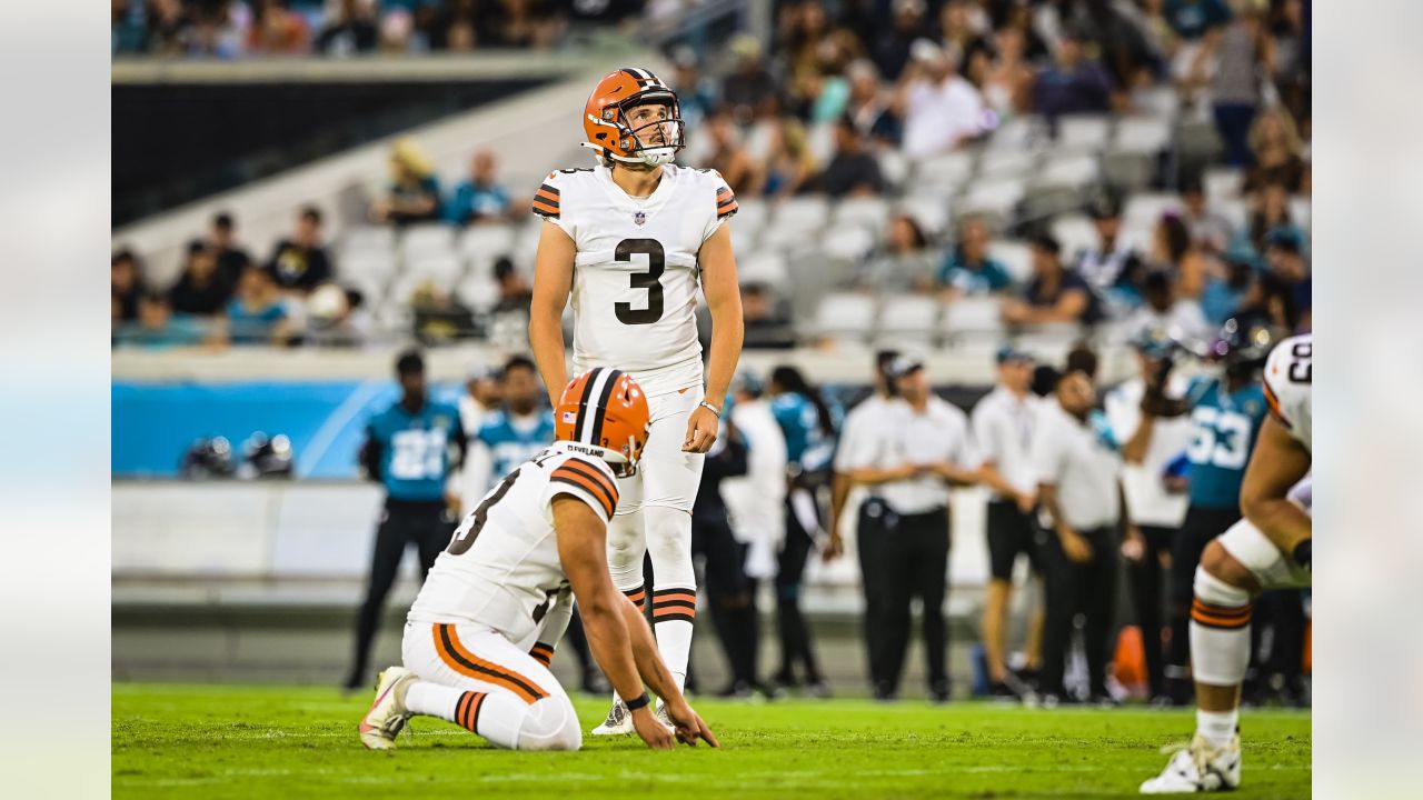 Browns-Jaguars Final Score: Rookies thrive as Cleveland wins first preseason  game 24-13 - Dawgs By Nature