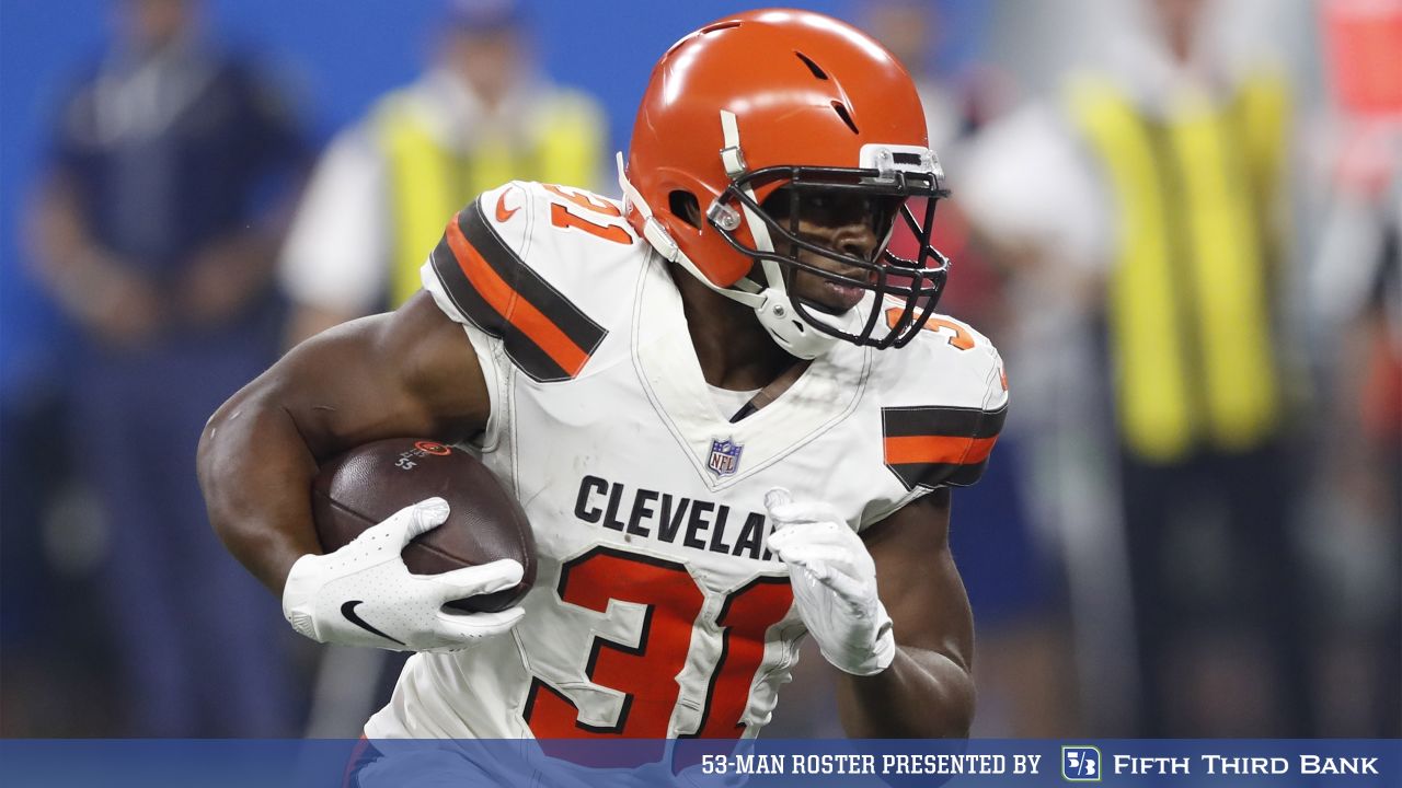 Cleveland Browns strong safety Derrick Kindred (26) trips up