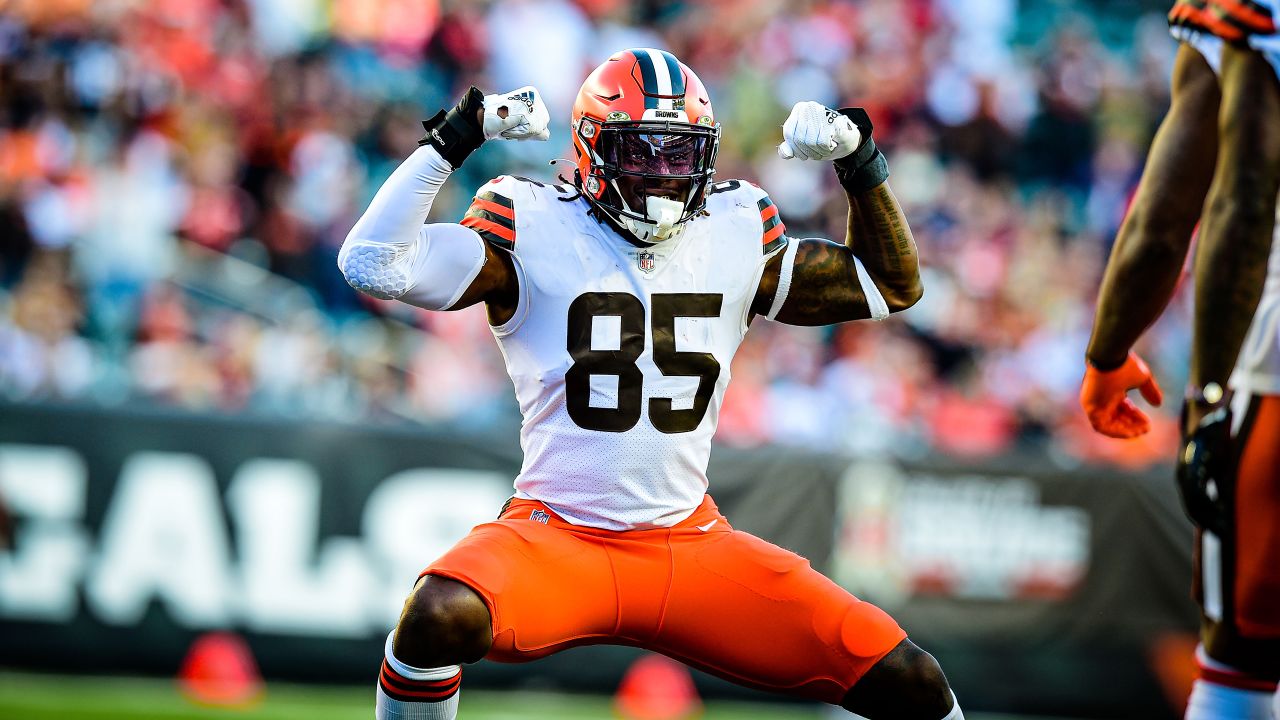 Denzel Ward Cleveland Browns Game-Used #21 White Jersey vs. Cincinnati  Bengals on December 11 2022