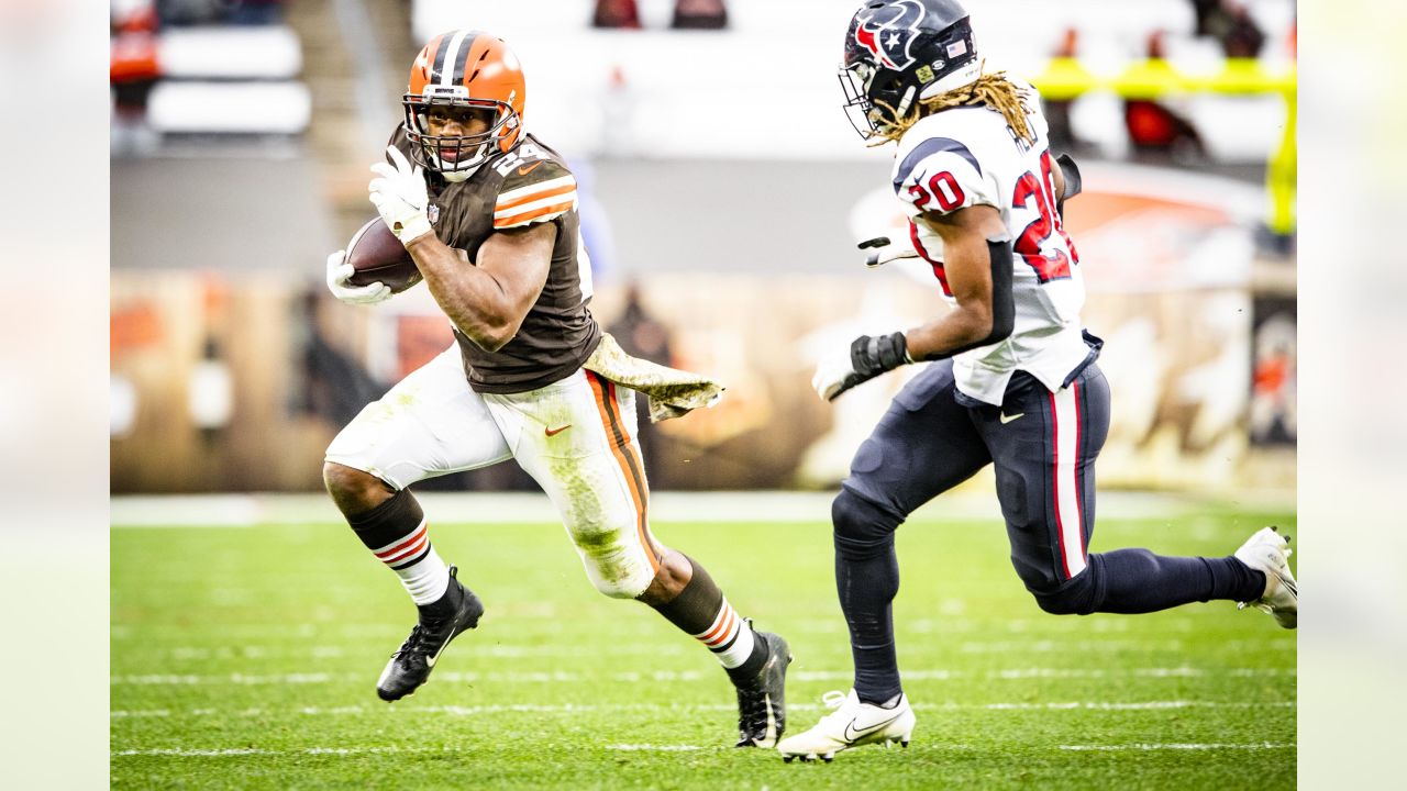 Browns nominate Nick Chubb for sportsmanship award for 3rd straight year