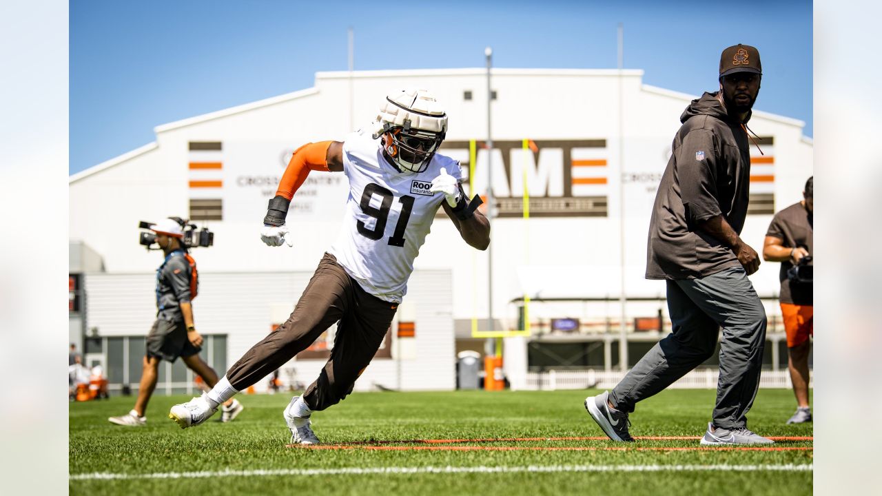 Denzel Ward bulks up and works on his ball skills: Browns Training Camp  observations Day 3 