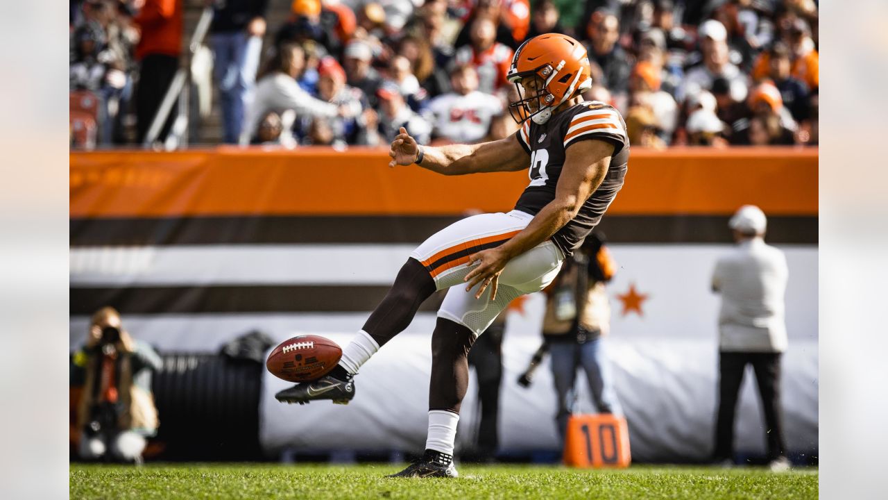 Cleveland Browns vs. New England Patriots, October 16, 2022