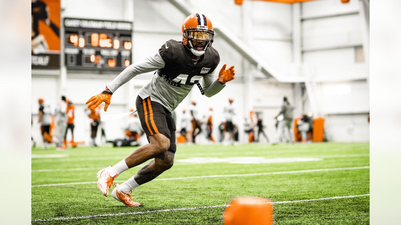 David Njoku ruled out for Browns vs. Texans; Greg Newsome II expected back  