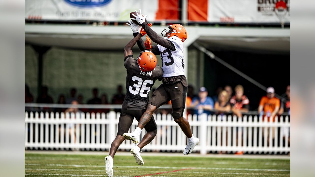 Browns Go Classic, Become Latest Team to Reject Nikefication