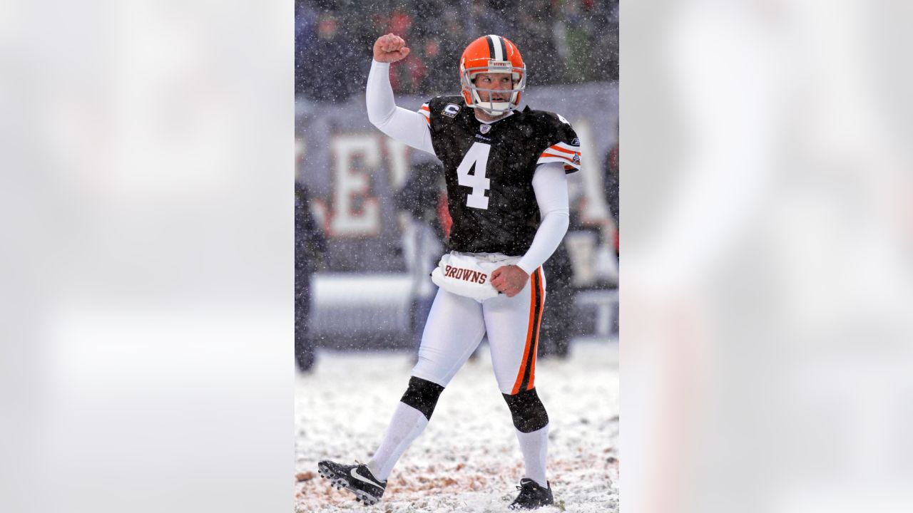 Cleveland Browns move closer to 2007 playoffs on snowy win over Buffalo: 10  wins in 10 days 