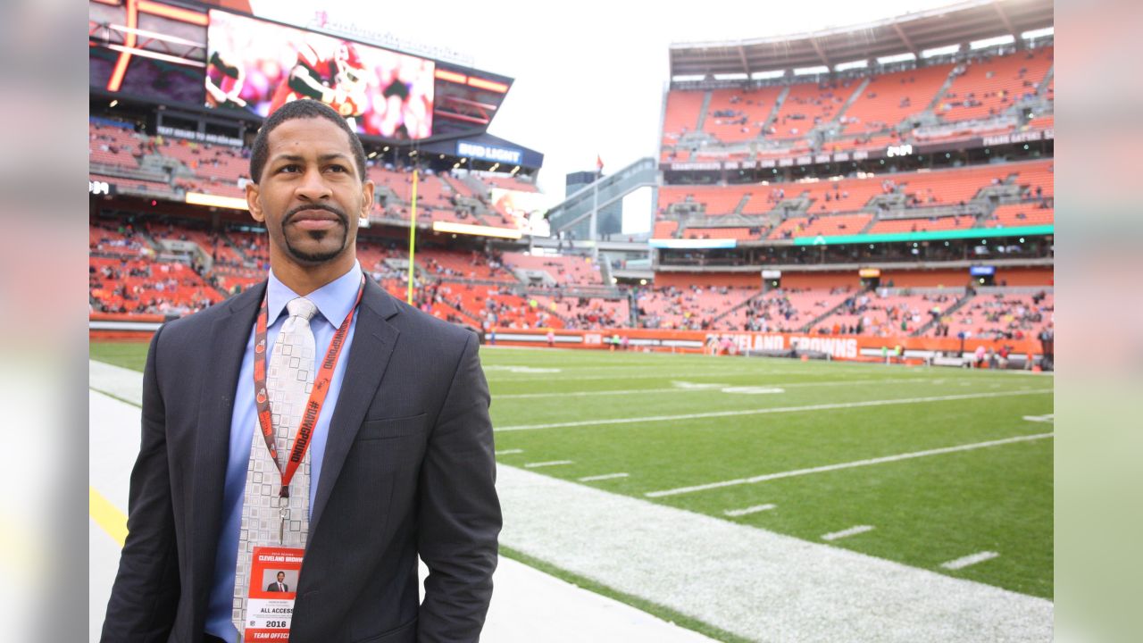 Cleveland Browns introduce Andrew Berry as team's general manager