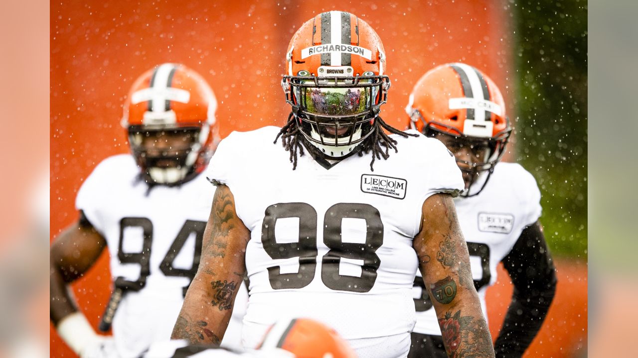 Cleveland Browns on Twitter: Sheldon Richardson loves the bond