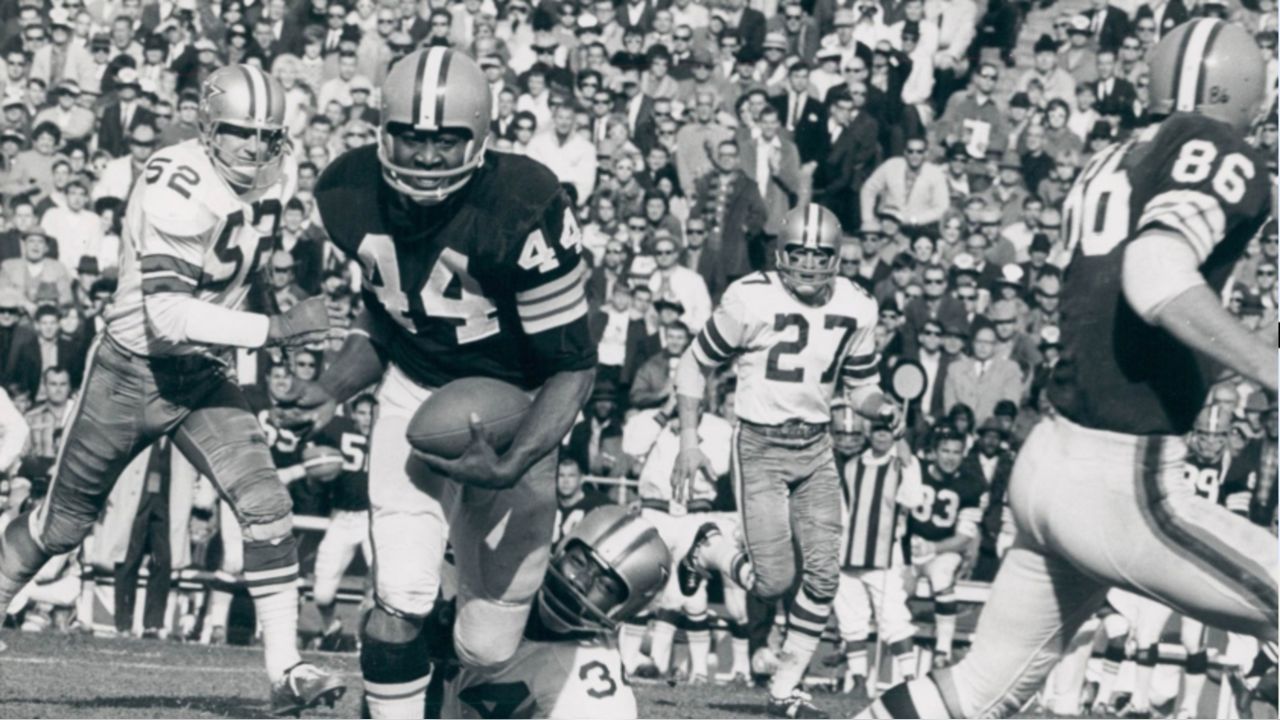 Timeline: Documenting the changes Browns have made to their uniforms since  1946