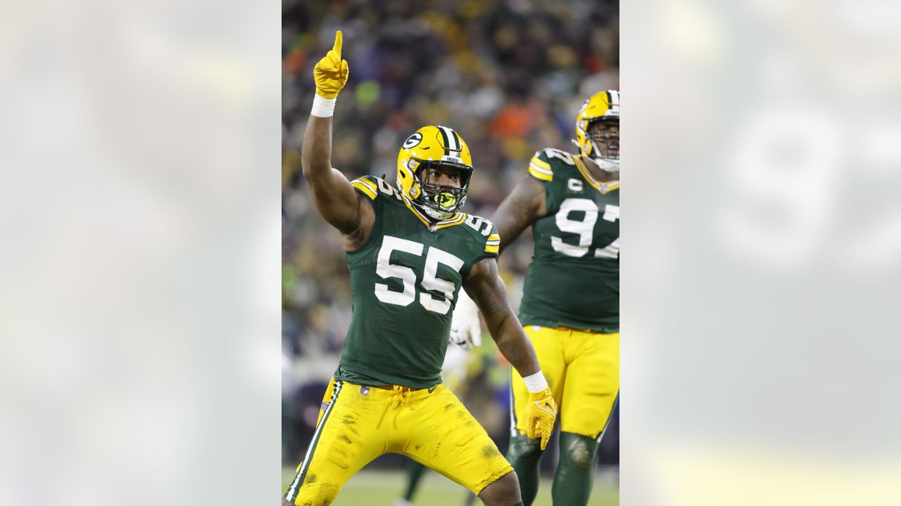 Green Bay Packers linebacker Za'Darius Smith put on injured reserve