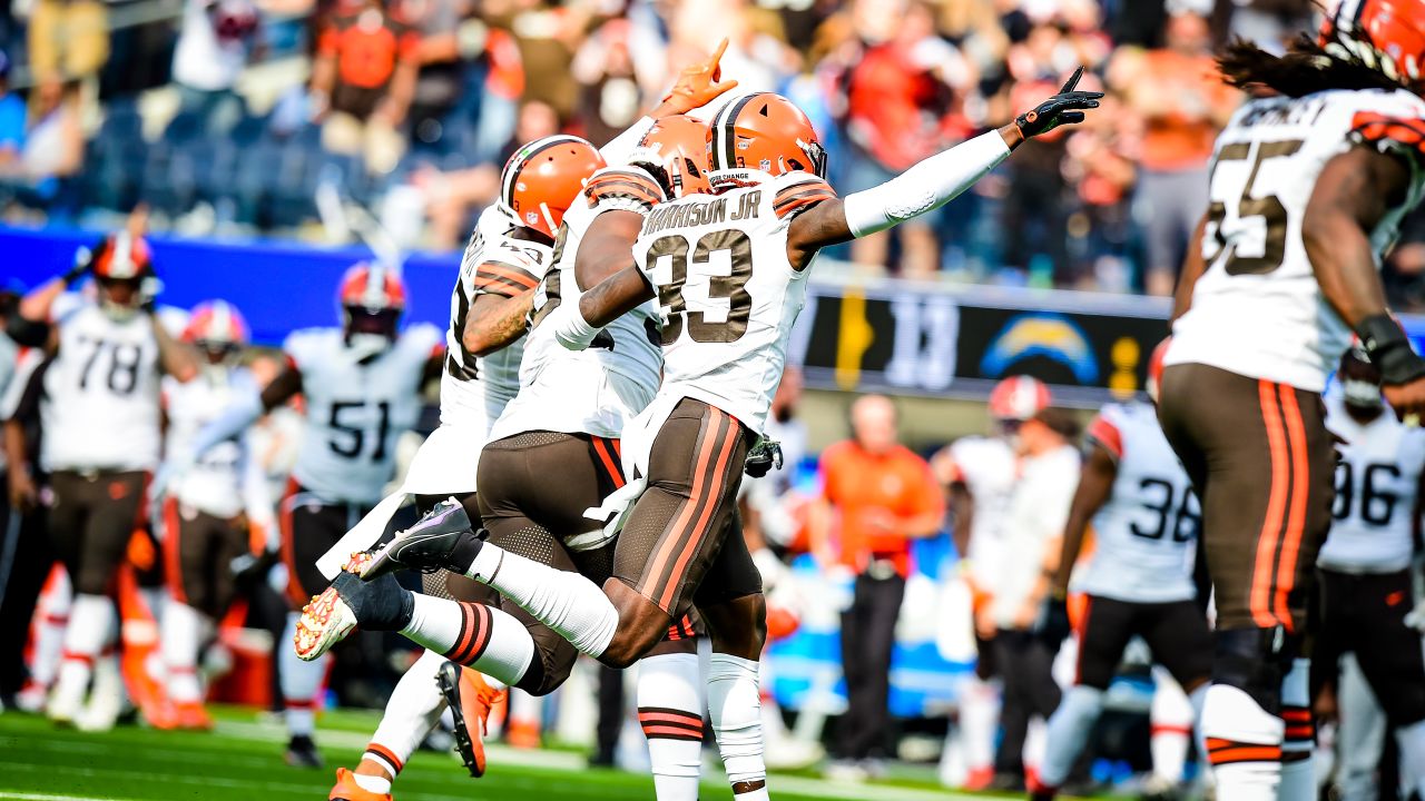 Photos: Week 5 - Browns at Chargers Game Action