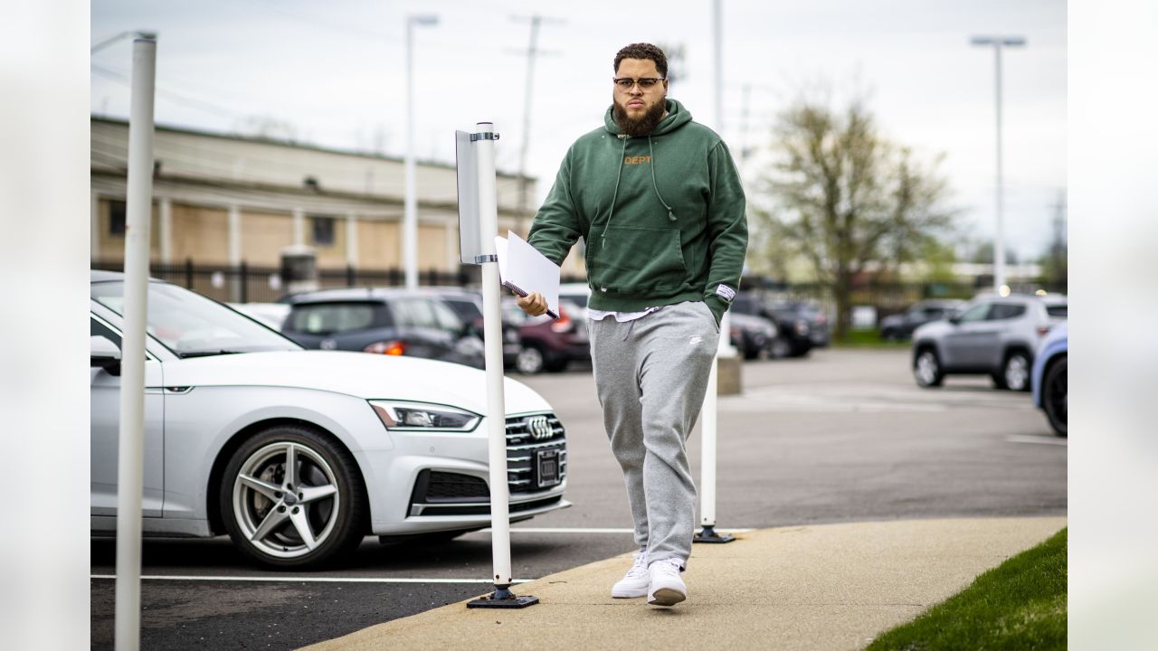 Photos: Players report for the Browns 2023 Offseason Program