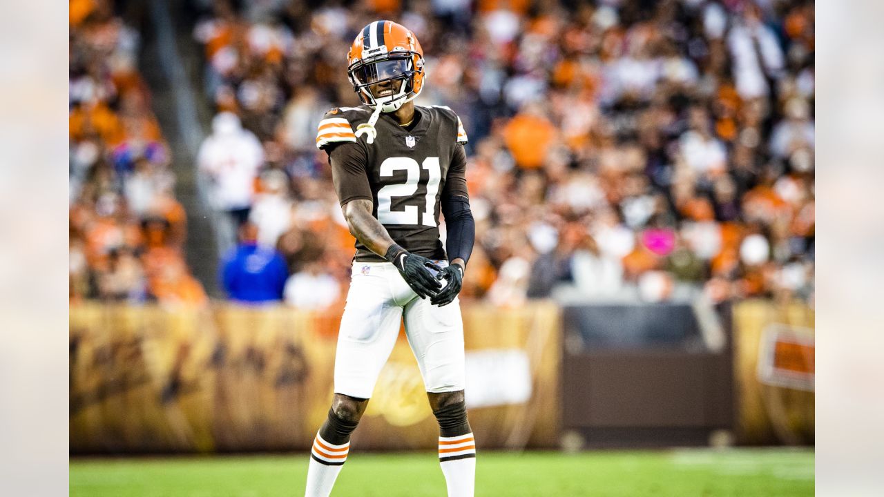 How PFF Grades Browns CBs Denzel Ward & Greg Newsome Entering 2022 -  Sports4CLE, 6/6/22 