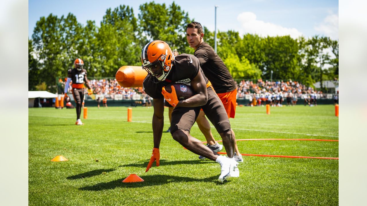 BrownsCamp Daily: Nick Harris feels extensive offseason work to gain weight  has 'paid off