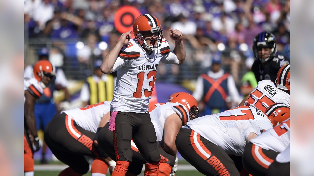 Tight end Gary Barnidge #82 of the Cleveland Browns catches a touchdown  pass while under pressure