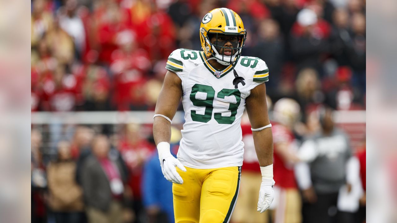 Former Packers LB B.J. Goodson signs with Browns