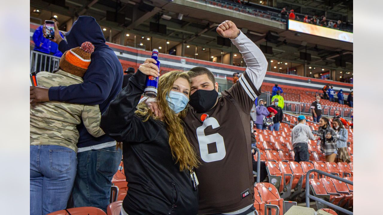 Browns fans enjoy game day special experience