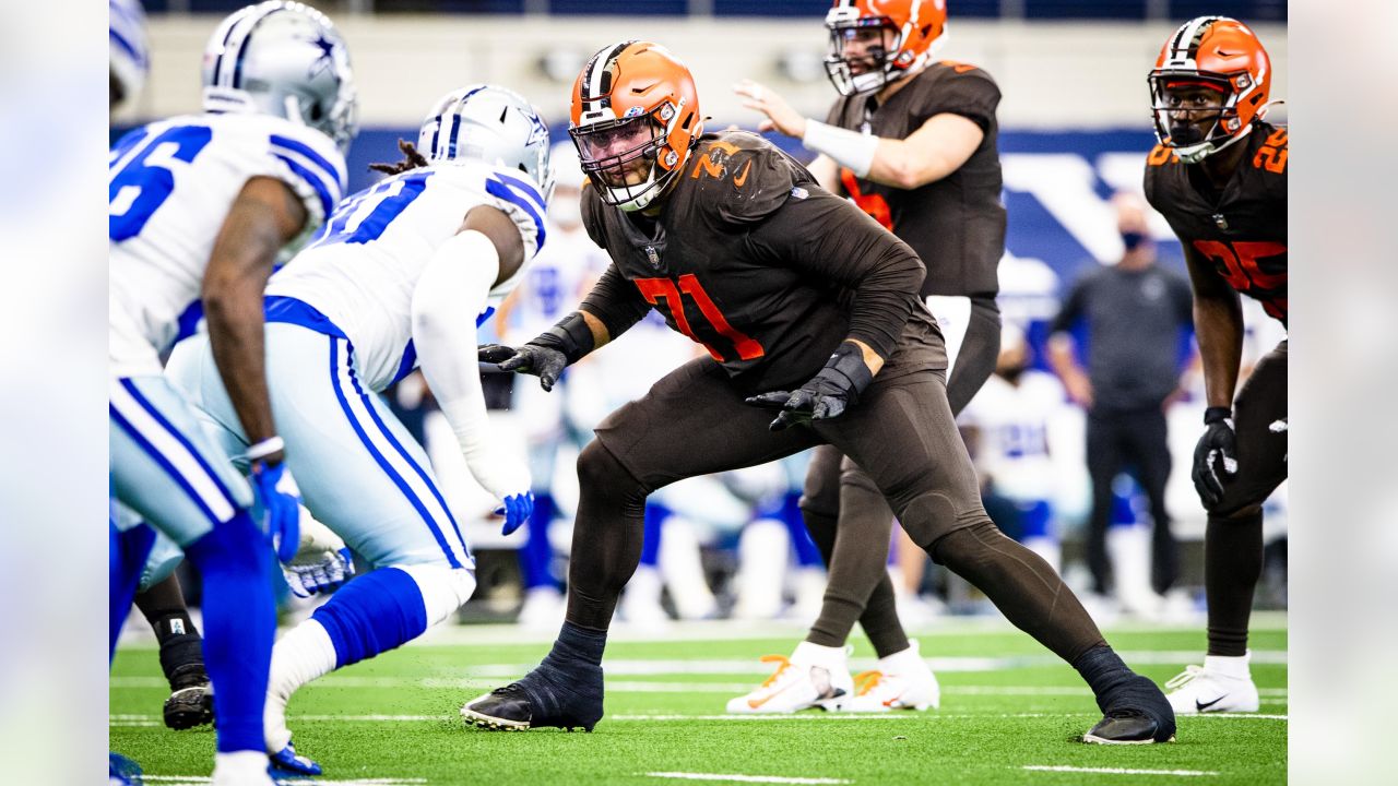 Browns RB Nick Chubb, OL Wyatt Teller, and S Ronnie Harrison earn proven  performance escalator (PPE) for 2021 - Dawgs By Nature