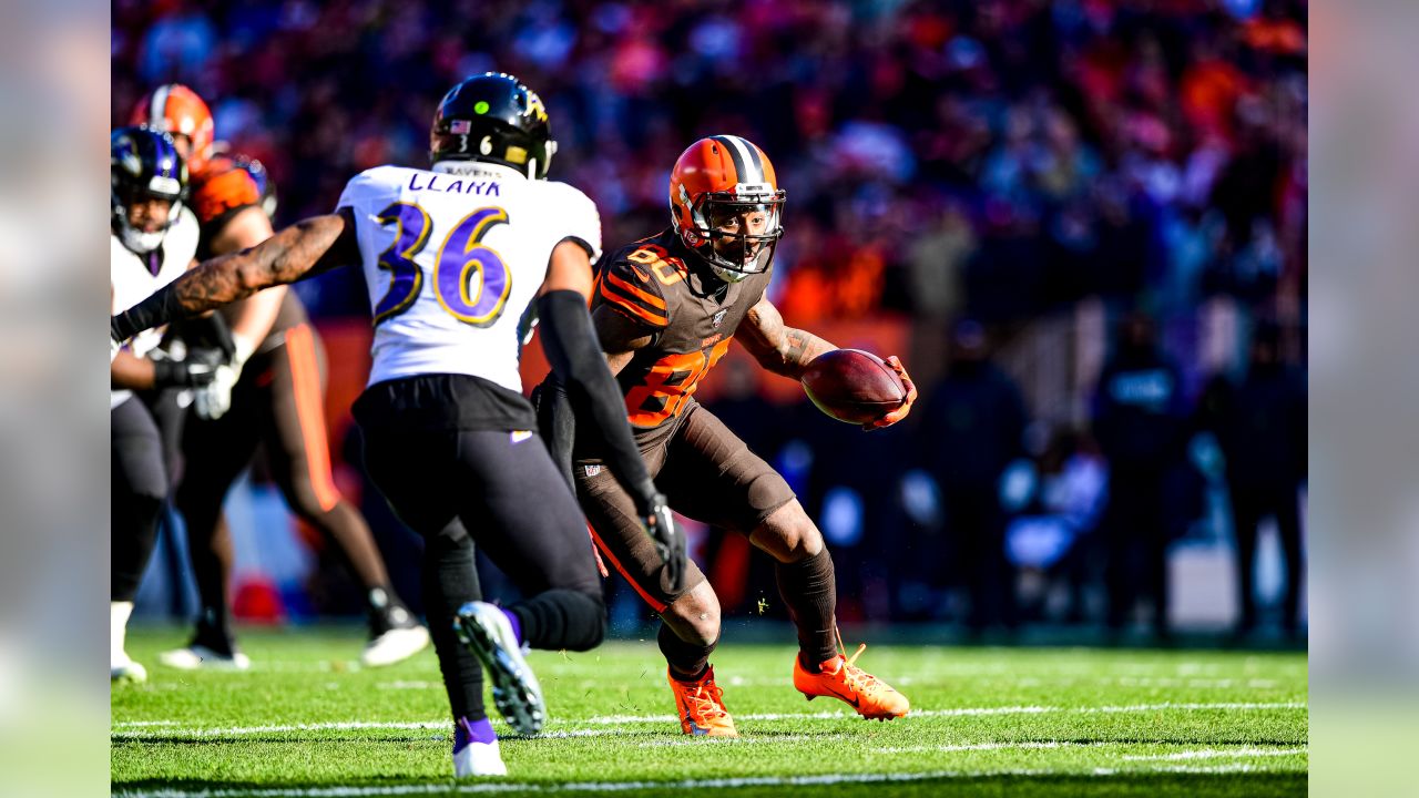 Lamar Jackson's three touchdowns have Ravens leading Browns 21-3 at halftime  - NBC Sports