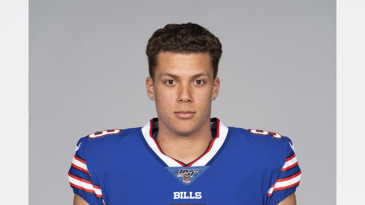 Foxborough, Massachusetts, USA. 21st Dec, 2019. Buffalo Bills punter Corey  Bojorquez (9) warms up before the NFL football game between the Buffalo  Bills and the New England Patriots at Gillette Stadium, in