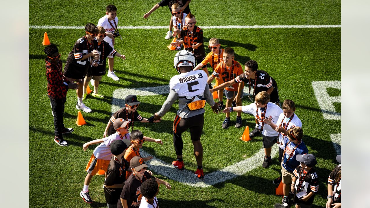 Elijah Moore injury news: Browns WR suffers rib injury in