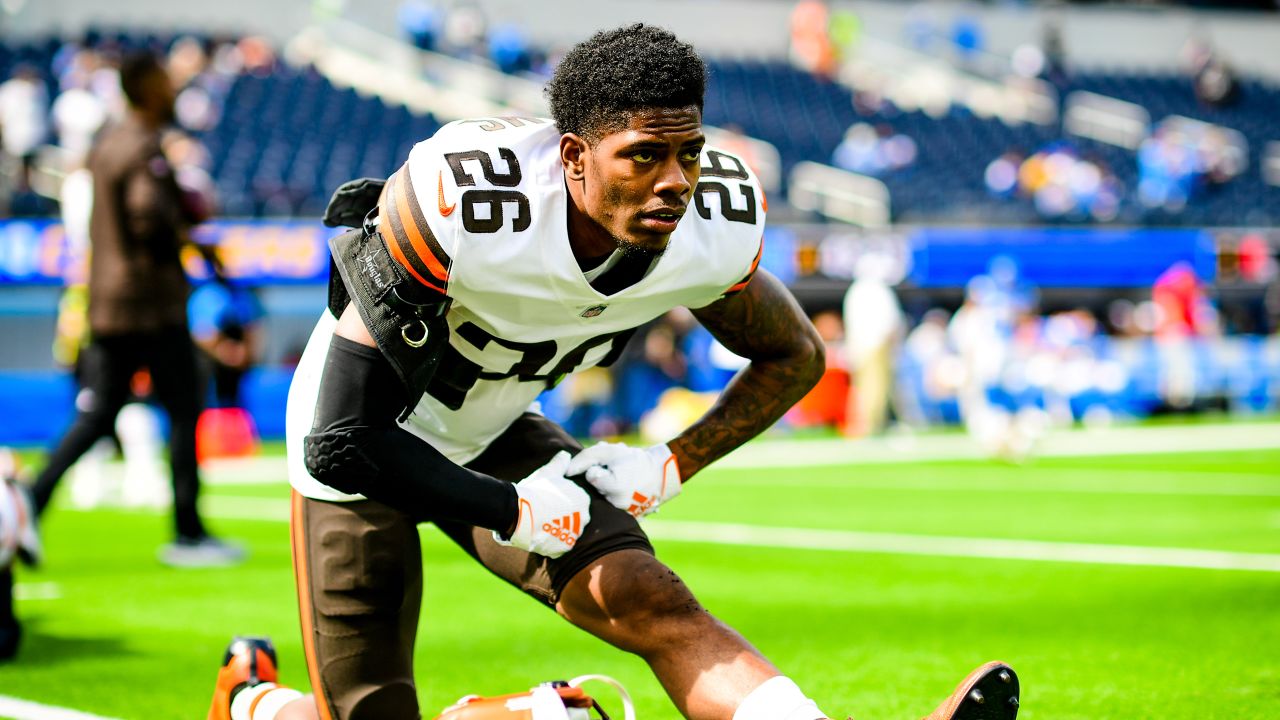 Photos: Week 5 - Chargers at Browns Pregame