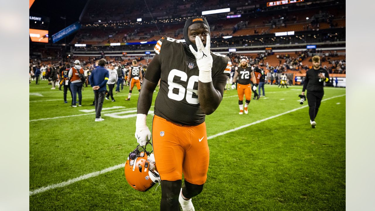 Cleveland Browns safety Grant Delpit (22) prior to an NFL football game  against the Minnesota Vikings, Sunday, Oct. 3, 2021 in Minneapolis.  Cleveland won 14-7. (AP Photo/Stacy Bengs Stock Photo - Alamy