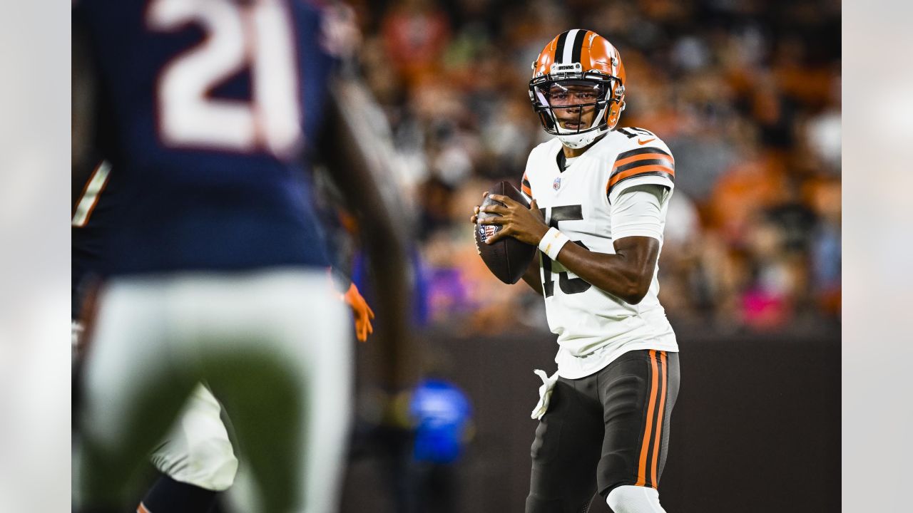 Cleveland Browns offensive tackle Jedrick Wills (71) blocks during an NFL  football game against the Chicago Bears, Sunday, Sept. 26, 2021, in  Cleveland. The Browns won 26-6. (AP Photo/David Richard Stock Photo - Alamy