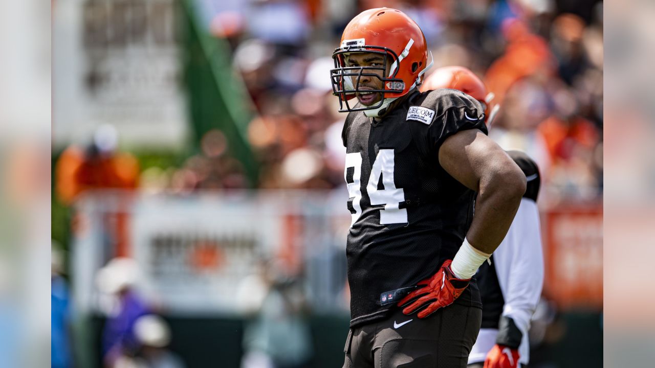 Cleveland Browns DE Myles Garrett motivated by No. 49 rating on