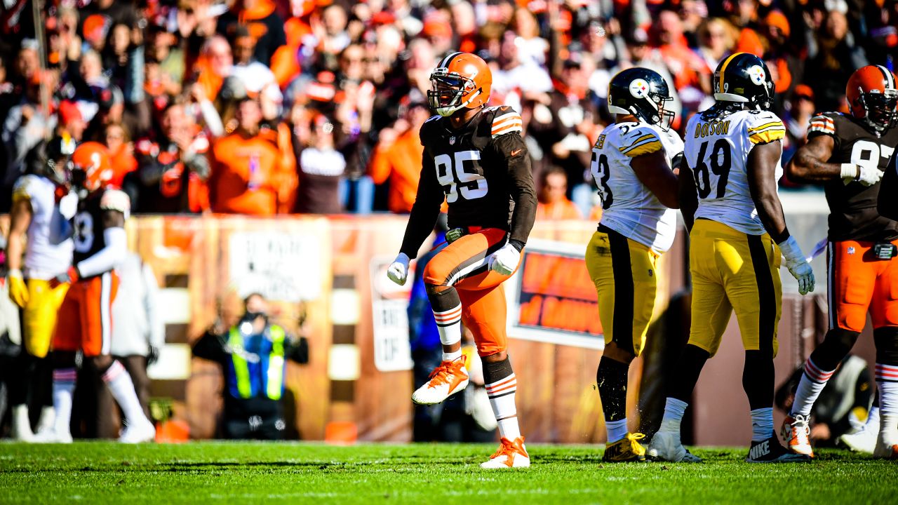 Photos: Week 8 - Steelers at Browns Game Action