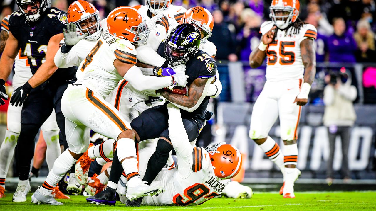 Sunday Night Football: Cleveland Browns vs. Baltimore Ravens