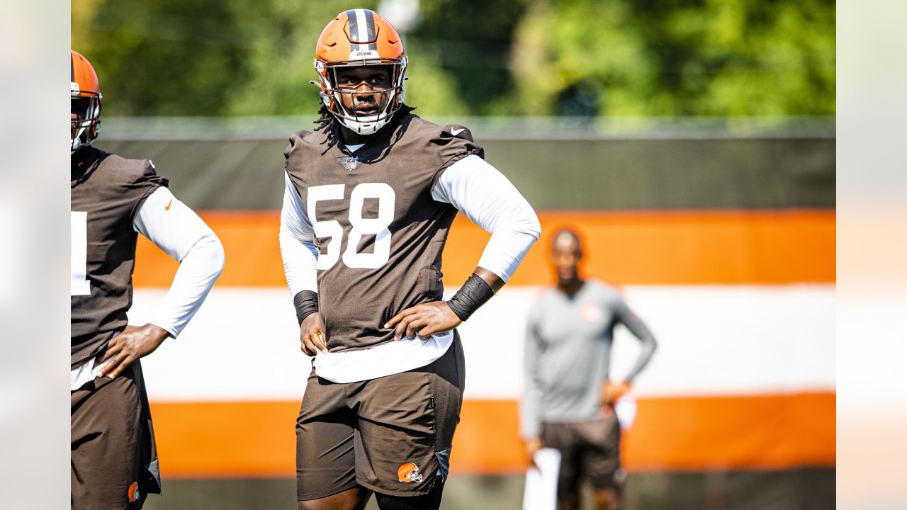 Browns rookie safety Richard LeCounte III is surrounded by veterans willing  to guide him 