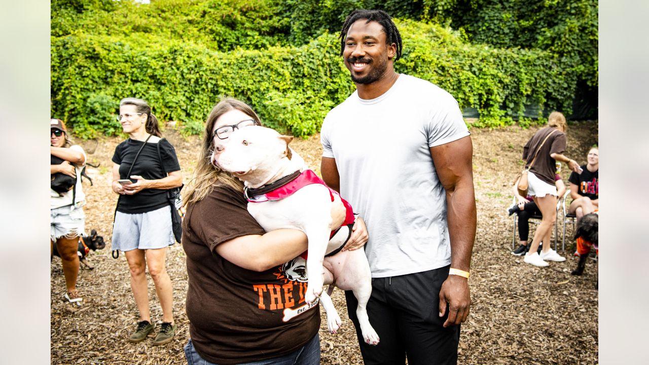 Browns Myles Garrett To Host Puppy Playdate Tonight