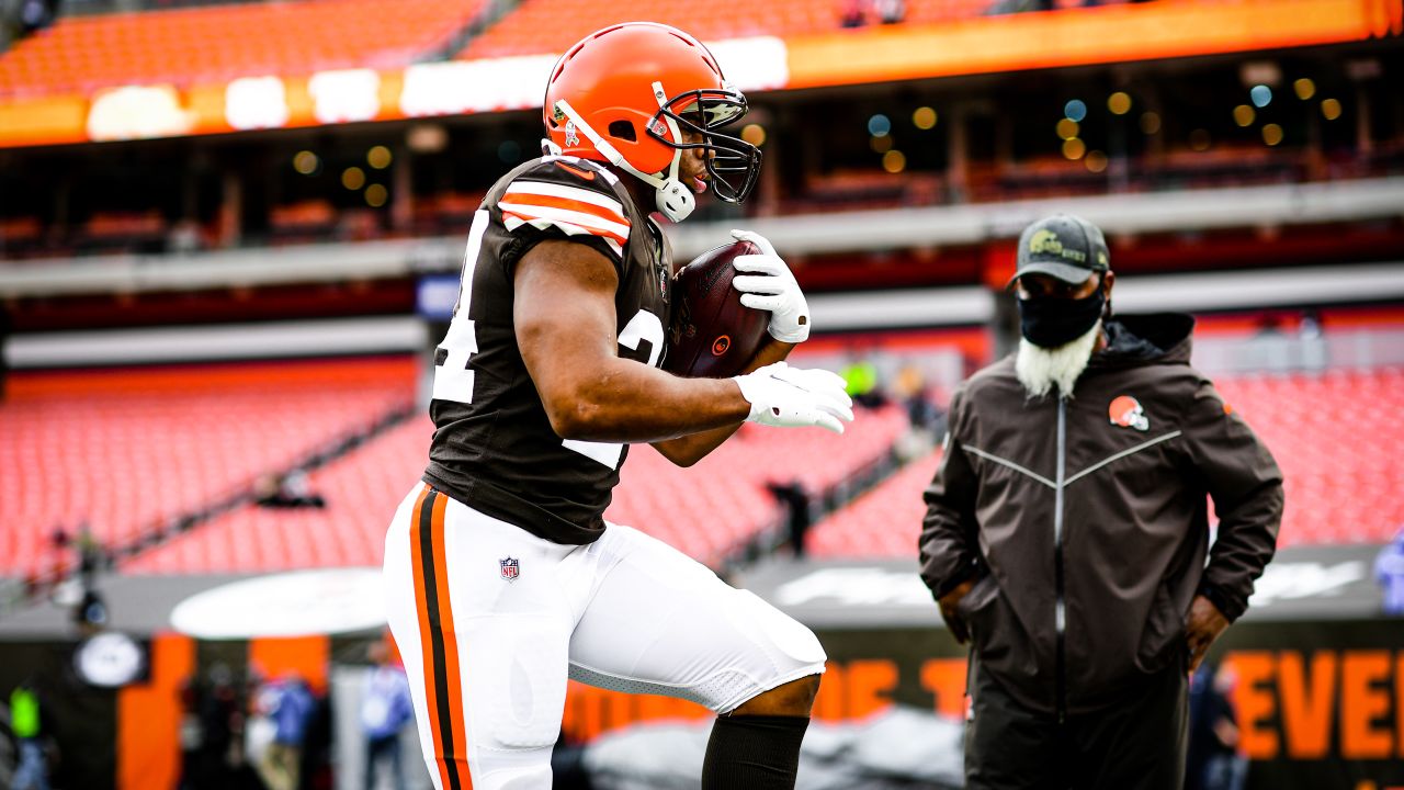 Cleveland Browns Activate RB Nick Chubb off Reserve/Covid List - Bloomberg