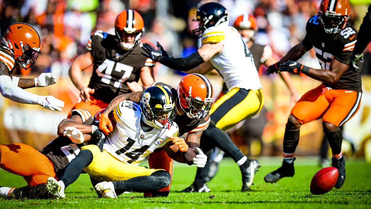 Shocking brawl mars Cleveland Browns' tense win over Pittsburgh Steelers, NFL