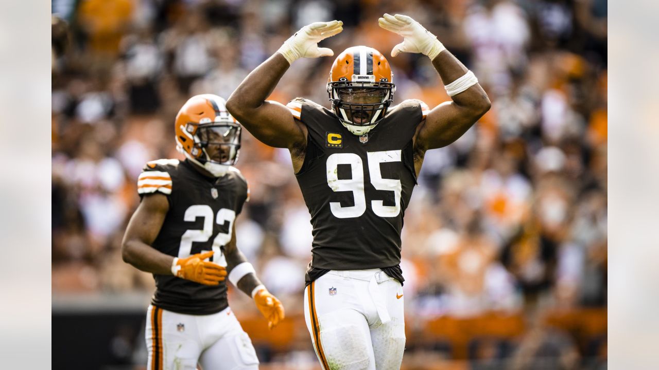 Browns Bolster Defensive Line With This Intriguing Signing