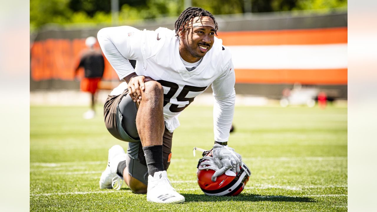 Browns DC on Greg Newsome, Jeremiah Owusu-Koramoah: 'It felt like we got  two first-rounders'