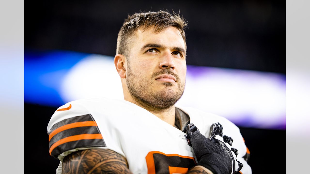 Cleveland Browns lose Jack Conklin for several weeks - Dawgs By Nature