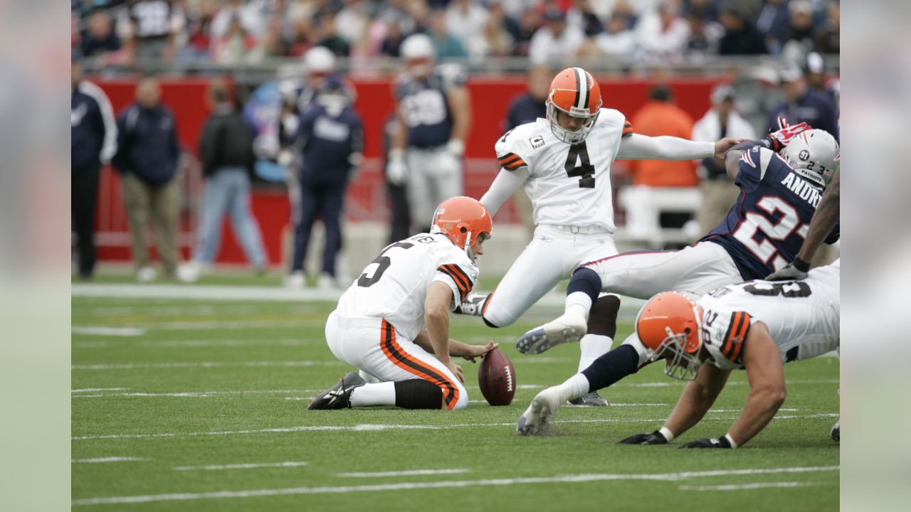 Phil Dawson remembers, celebrates storied career as he retires