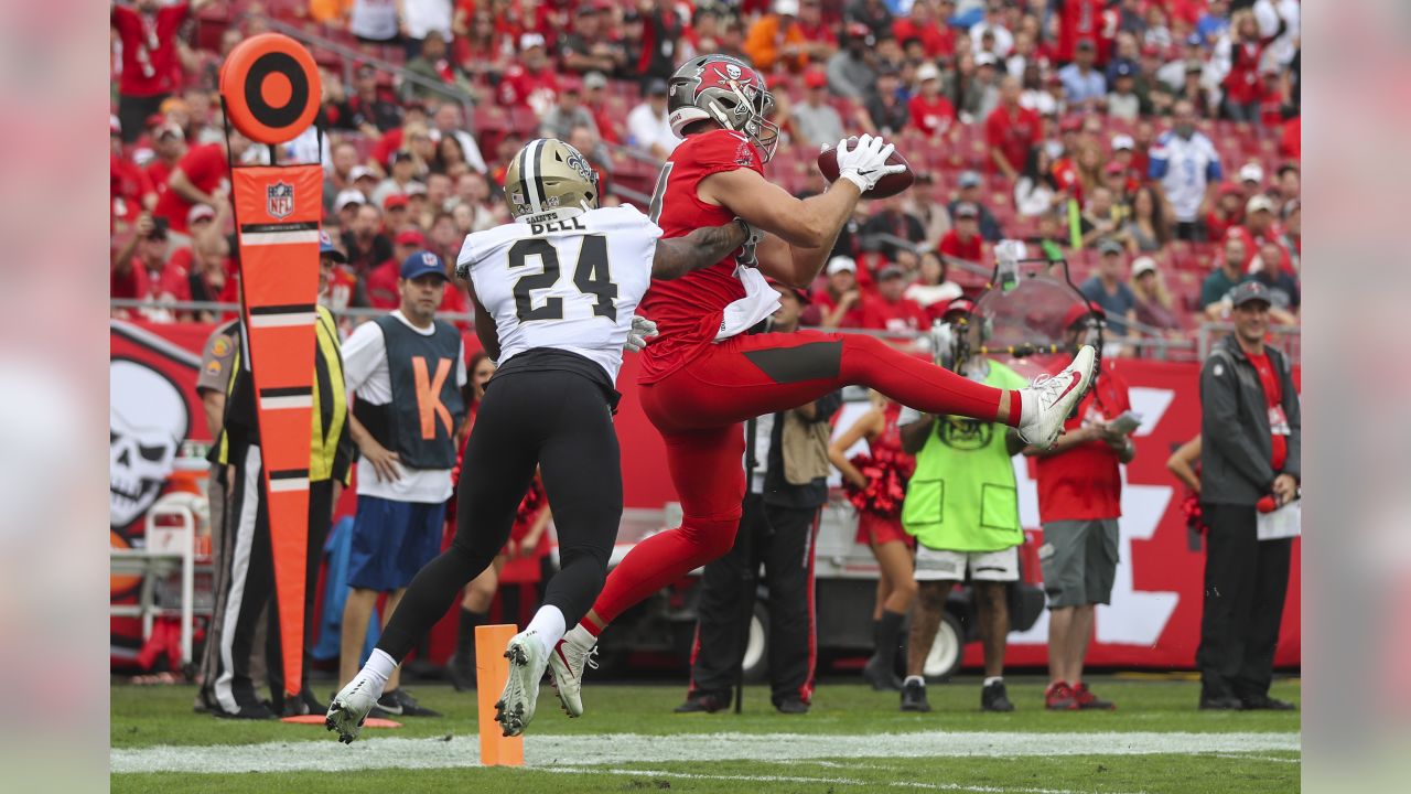 Brees Leads 2nd-Half Comeback, Saints Beat Buccaneers, 28-14