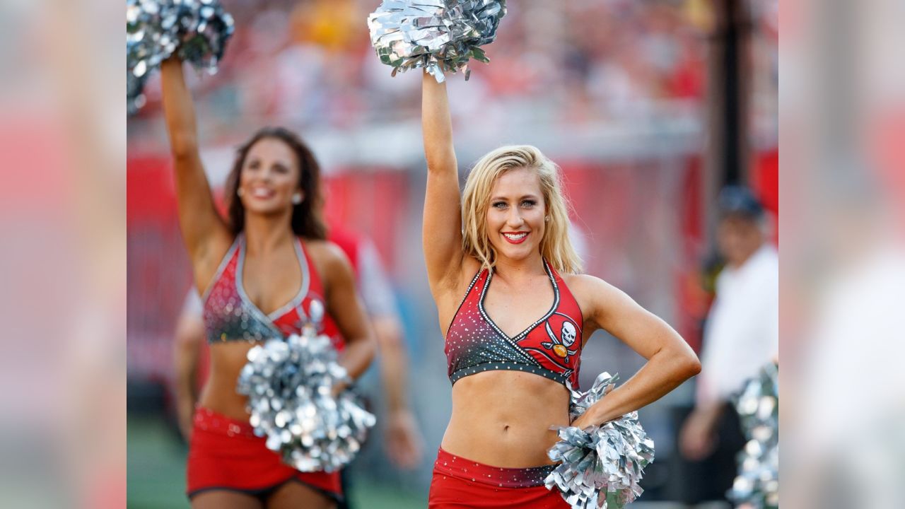 Photos: Pro Bowl Cheerleader Chelsea