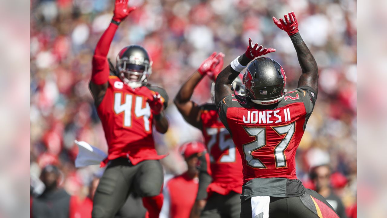 Buccaneers vs. Rams recap: Repeat hopes end with last-second 30-27