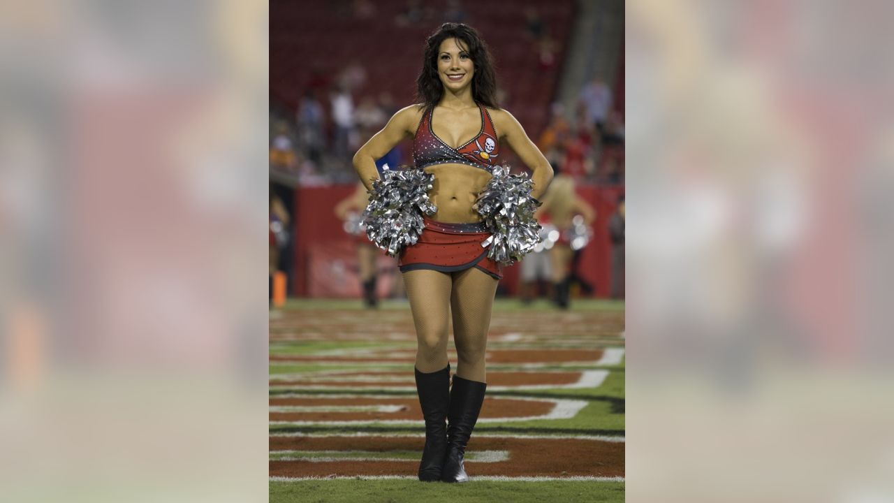 Photos: Buccaneers Cheerleader Michelle L.