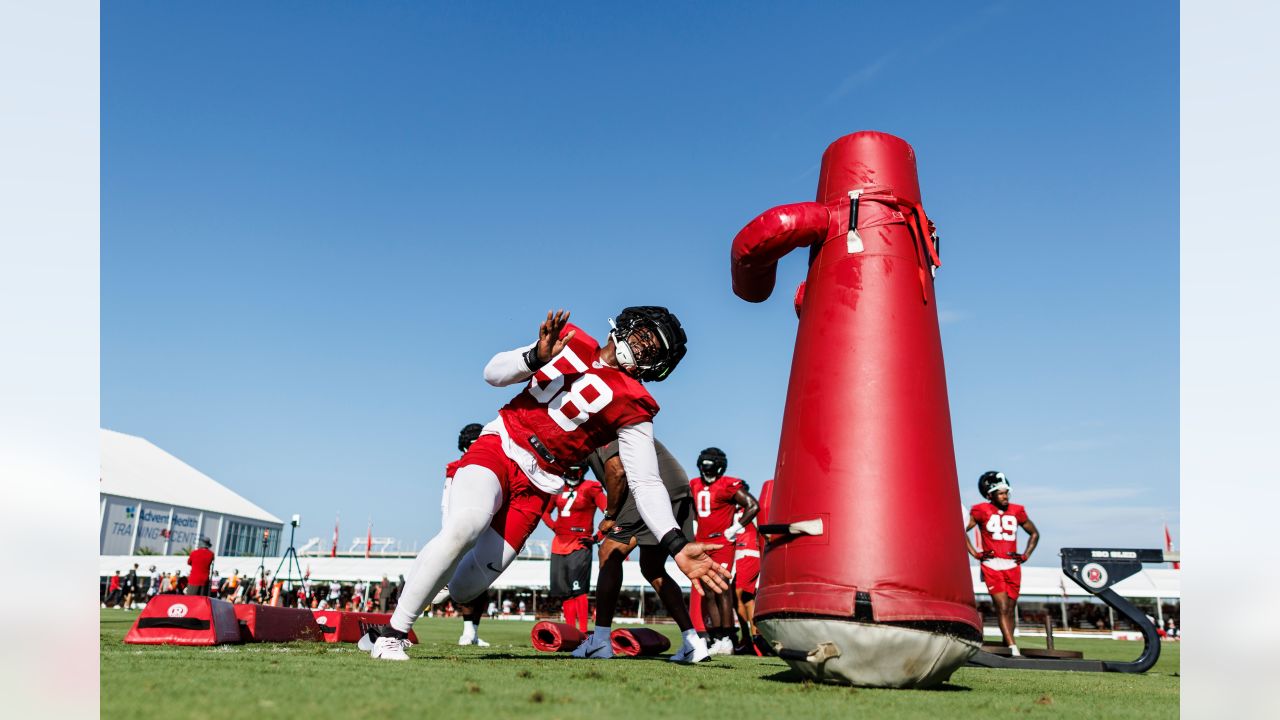 8,297 Tampa Bay Buccaneers Training Camp Stock Photos, High-Res Pictures,  and Images - Getty Images