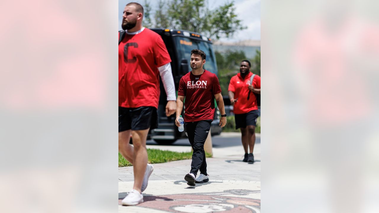 Tampa Bay Buccaneers quarterback Kaylan Wiggins throws a pass during the NFL  football team's rookie training minicamp, Friday, May 12, 2023, in Tampa,  Fla. (AP Photo/Chris O'Meara Stock Photo - Alamy