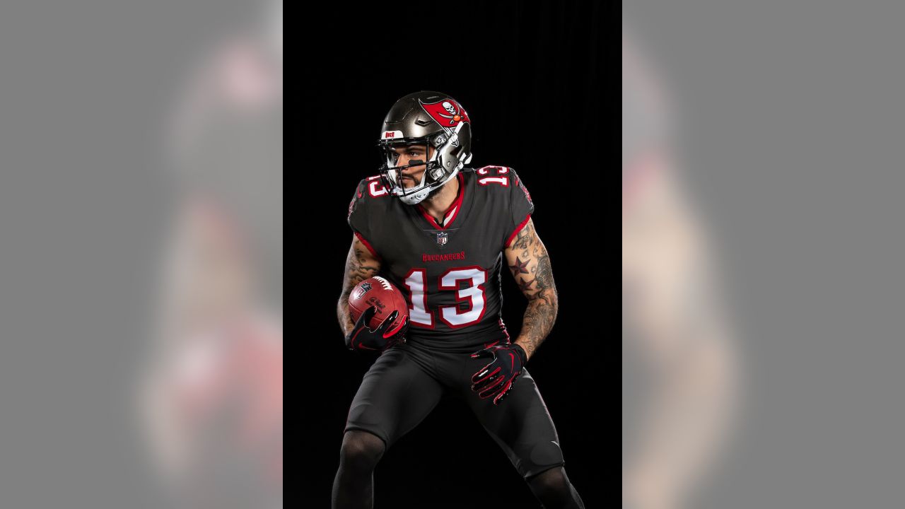 mike evans new jersey