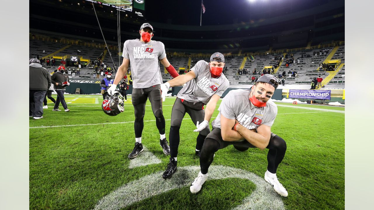 PHOTOS: Bucs Celebrate NFC Championship Win & Trophy Presentation