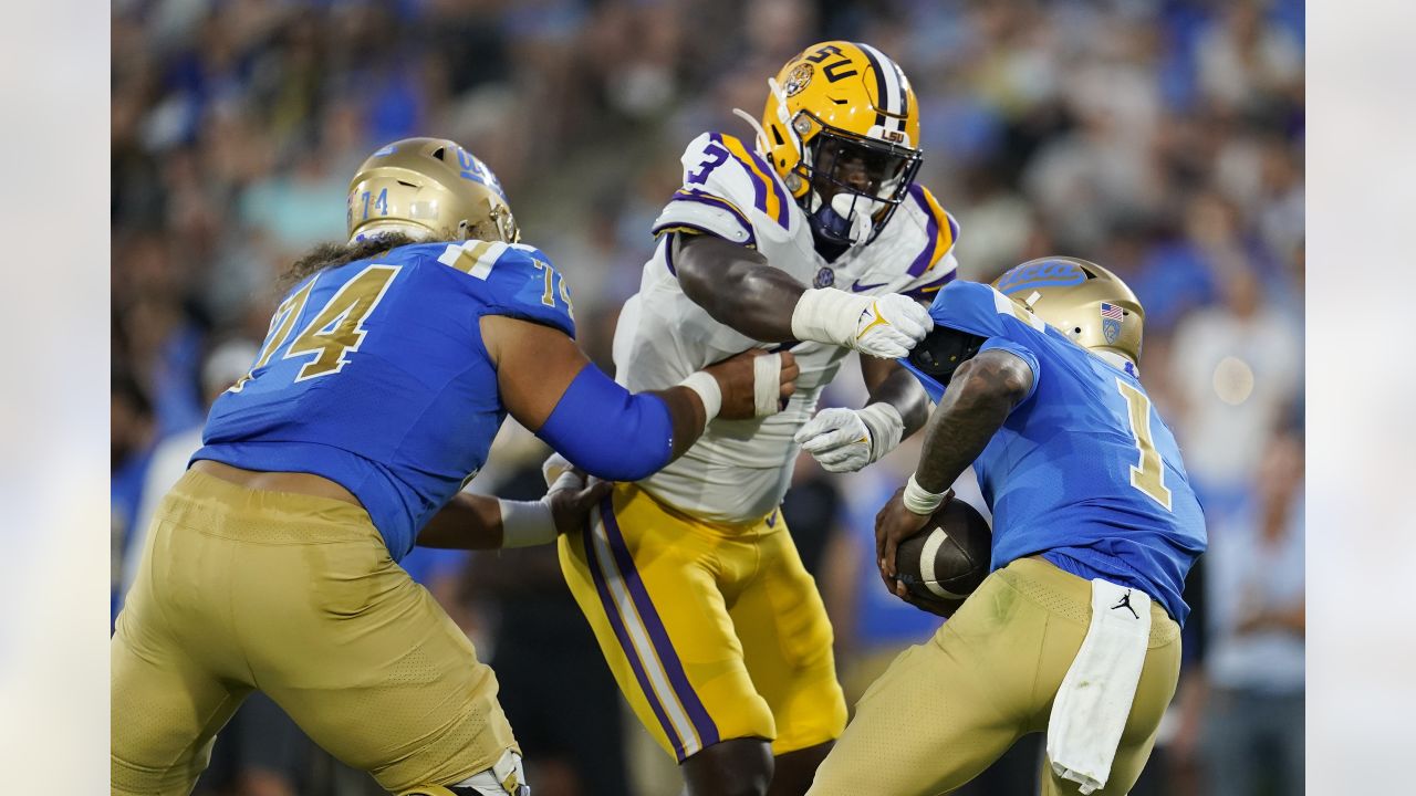 Tampa Bay Buccaneers pick LSU's Andre Anthony in 2022 NFL Draft